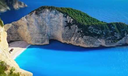 Σύρος. Ο κρυφός θησαυρός των Κυκλάδων