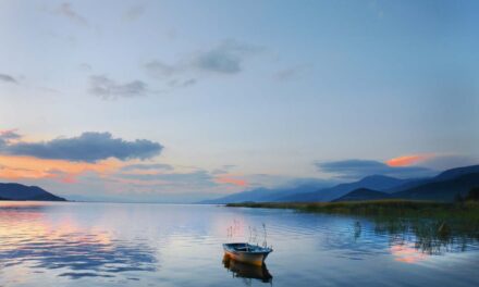 Αυτές είναι οι καλύτερες λίμνες του κόσμου – Οι 2 είναι ελληνικές