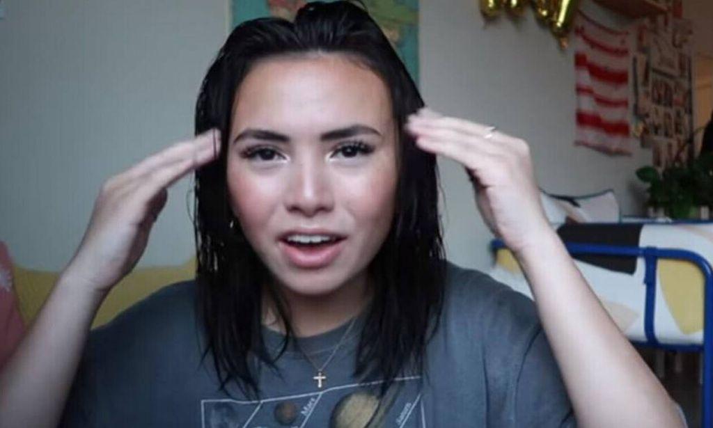 Νεαρή Αμερικανή youtuber δυσφημεί τη Σαντορίνη – Δείτε τον λόγο! (video)