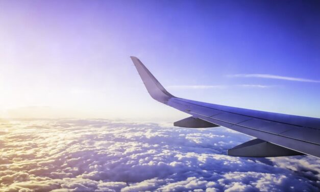 Google Flights: Δείτε πως θα βρείτε τις φθηνότερες πτήσεις