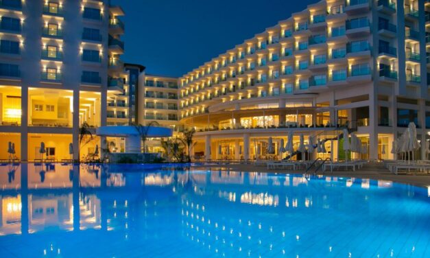 Σε υποχώρηση οι τιμές των ξενοδοχείων