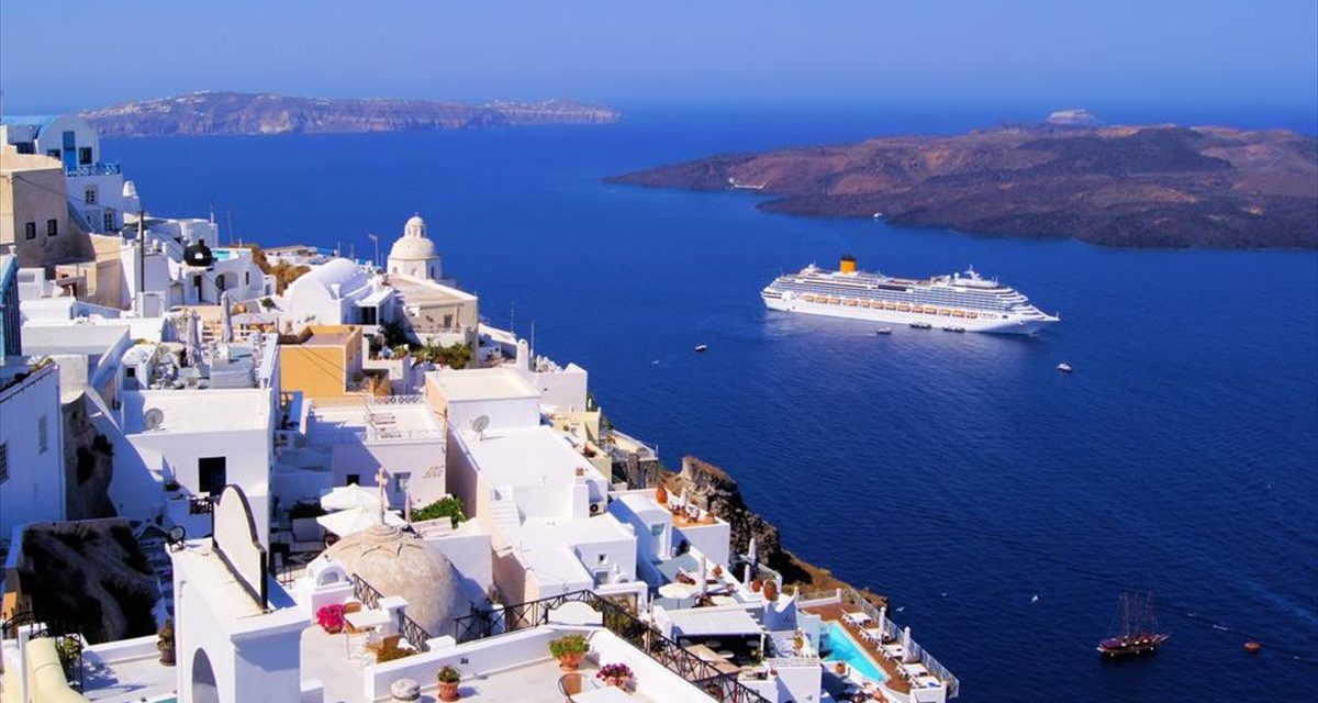 Τι ψάχνουν οι ξένοι τουρίστες στο Google για τις διακόπες τους στην Ελλάδα