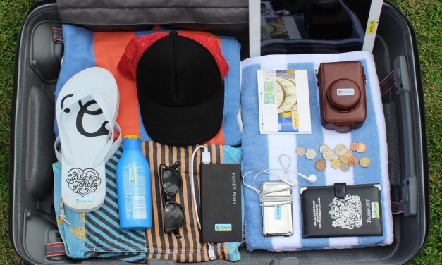 7 ταξιδιωτικά gadgets που δεν πρέπει να λείπουν από τη βαλίτσα σας!