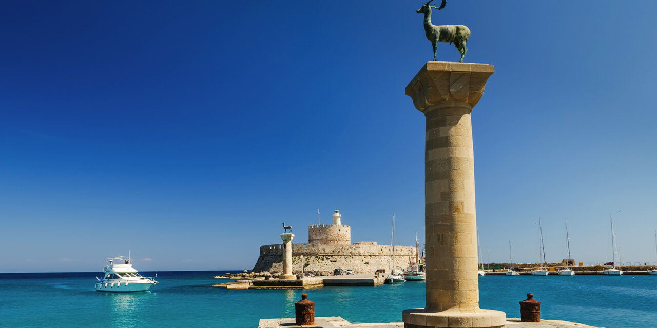 Ξενάγηση 18 ψηφιακών νομάδων από διάφορες χώρες στη Ρόδο