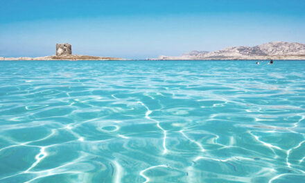 Σαρδηνία: Μπαίνουν εισιτήρια εισόδου για τους τουρίστες στην ωραιότερη παραλία