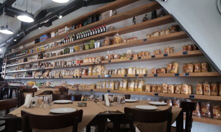 Στην καρδιά του Ρέντη, η Κεντρική Λαχαναγορά σε καλεί για… Μεζεκλίκια