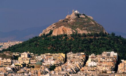 Αλλάζει όψη ο Λυκαβηττός – Τι παρεμβάσεις θα γίνουν