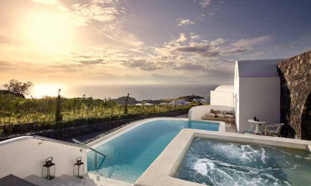 Το Santo Maris Oia Luxury Suites & Spa βραβέυτηκε ως το κορυφαίο Boutique Resort στον κόσμο