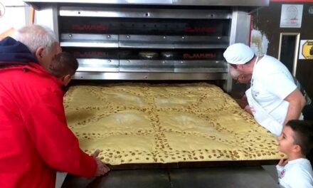 Χαλκιδική: Με Χριστόψωμο… 400 κιλών γιόρτασε η Αρναία