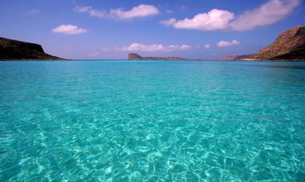 Ε.Ε.: «Εξαιρετικής» ποιότητας το 90% των υδάτων κολύμβησης στην Ελλάδα το 2021