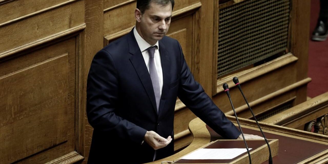 Θεοχάρης: Αυξάνονται τα κονδύλια για τον τουρισμό