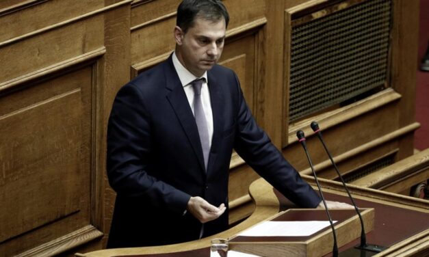 Θεοχάρης: Αυξάνονται τα κονδύλια για τον τουρισμό