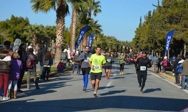 «Run the Lake»: Το πιο… γρήγορο ραντεβού «τρέχει» στη Λίμνη Βουλιαγμένης