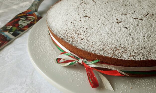 Φτιάξτε τη δική σας πεντανόστιμη βασιλόπιτα με αμύγδαλα