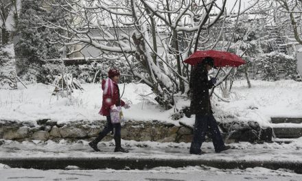 Καιρός: Επιμένει το κρύο – Που θα χιονίσει