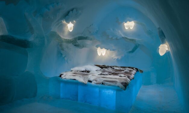 Ξενοδοχείο Πάγου: Ένα από τα πιο εντυπωσιακά στον κόσμο – Χτίζεται κάθε χρόνο από την αρχή