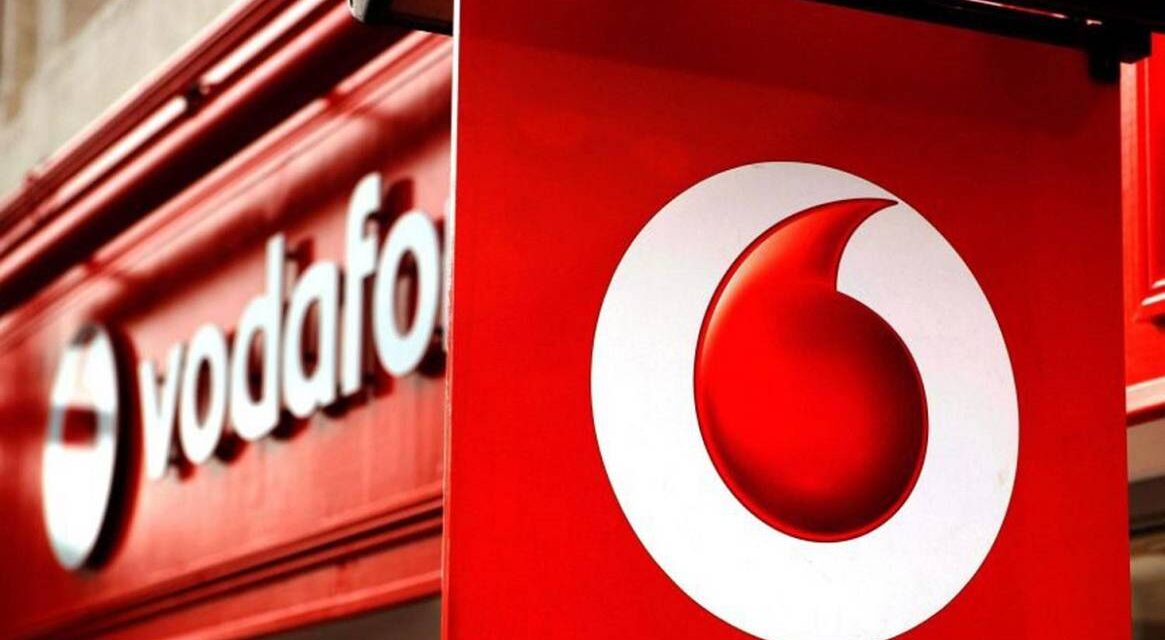 Yποψίες χακαρίσματος και της Vodafone; Σοβαρά προβλήματα σε όλη την Ελλάδα
