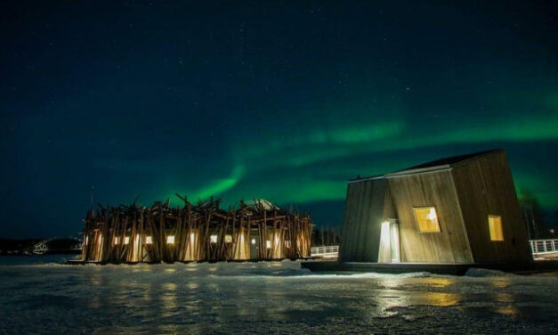 Arctic Bath: Ένα πλωτό ξενοδοχείο διαφορετικό από τα υπόλοιπα