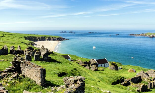 Η αγγελία που έγινε viral: Πανδοχείο ζητά 2 άτομα για εργασία σε απομονωμένο νησί της Ιρλανδίας