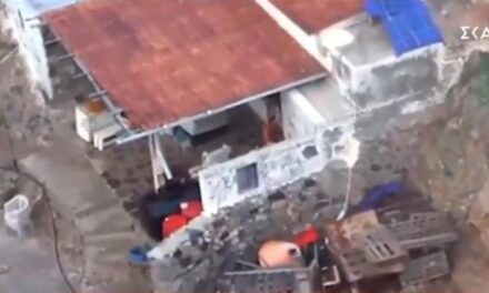 Κίναρος: Η στιγμή που το Super Puma εντοπίζει την «κυρά» Ρηνιώ (video)