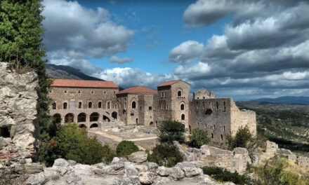 Μυστράς: Ένα ελληνικό Game οf Throne σκηνικό από ψηλά! (video)