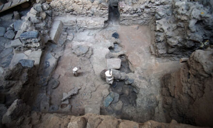 Στο φως νέα εντυπωσιακά ευρήματα στο Ακρωτήρι Θήρας