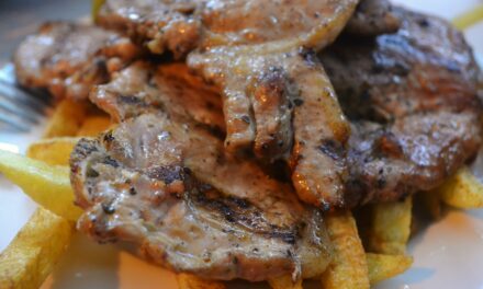 Ο Τέλης: Tα πιο διάσημα μπριζολάκια της πόλης