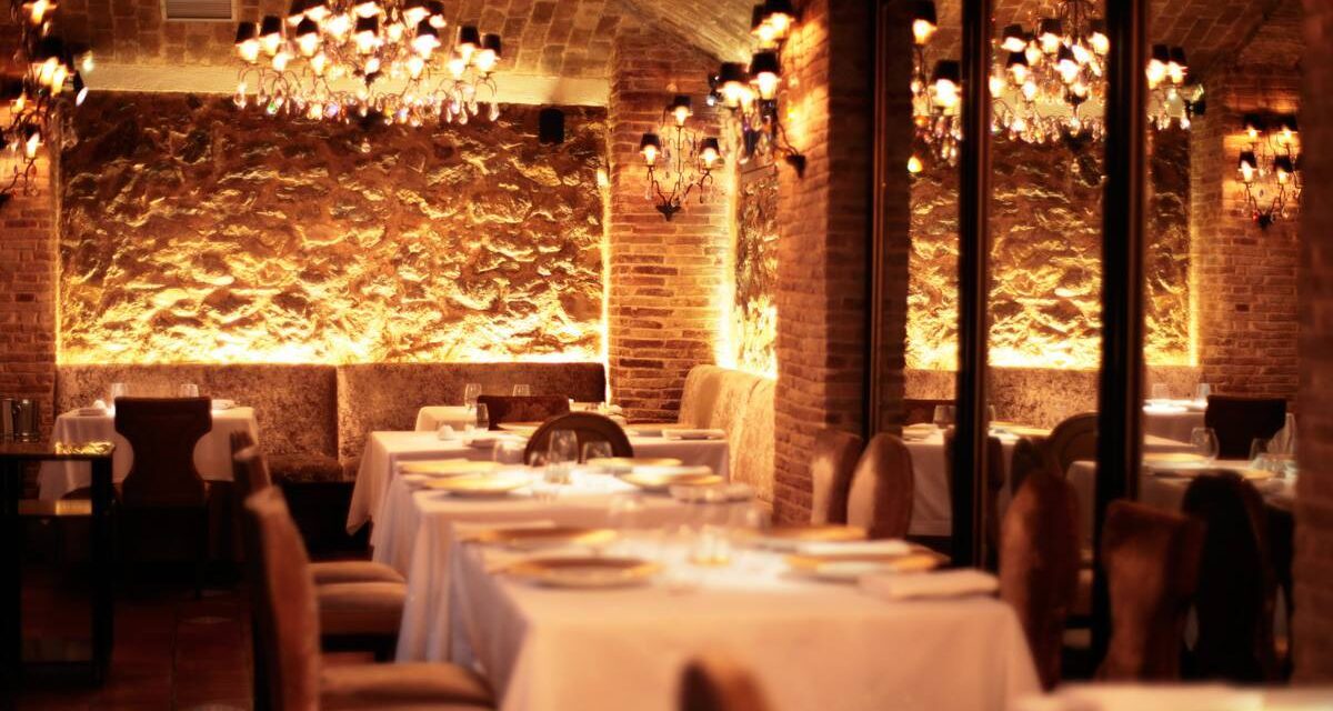 Σπονδή: Υψηλή γαστρονομία σε ένα πανέμορφο νεοκλασικό στο Παγκράτι