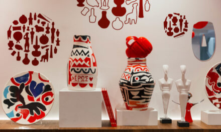 Ο Άγιος Βαλεντίνος επισκέφτηκε το Μουσείο Κυκλαδικής Τέχνης