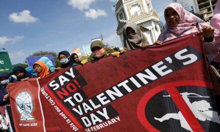 Γνωρίζατε ότι σε αυτές τις χώρες έχει απαγορευτεί η γιορτή του Αγ. Βαλεντίνου;