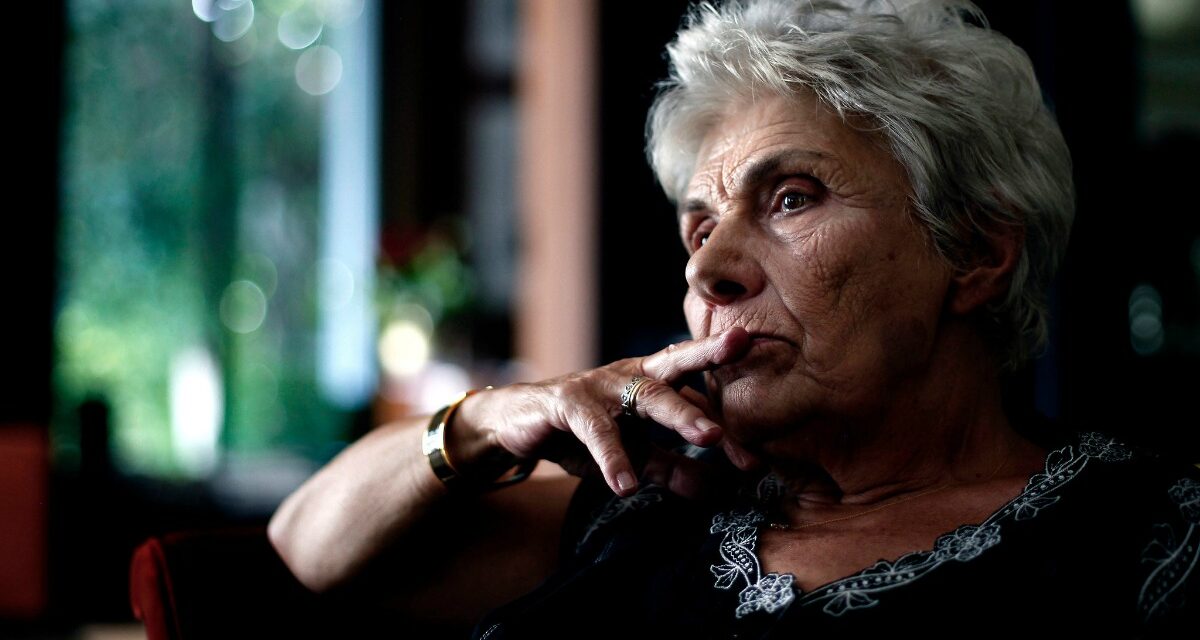 Έφυγε από τη ζωή η σπουδαία ποιήτρια Κική Δημουλά