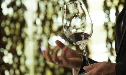 Αυξάνεται η ζήτηση για σομελιέ… νερού