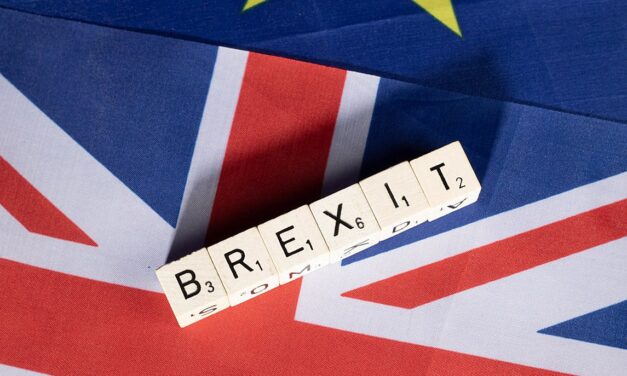 Brexit: Τι αλλάζει για τους ταξιδιώτες