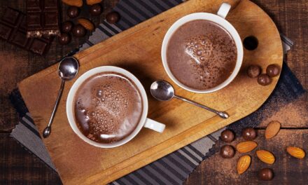 4 στέκια στην Αθήνα για εξαιρετικά, ζεστά, σοκολατένια ροφήματα