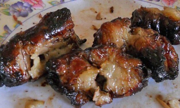 Συνταγή για φρυγαδέλια Λευκάδας στα κάρβουνα