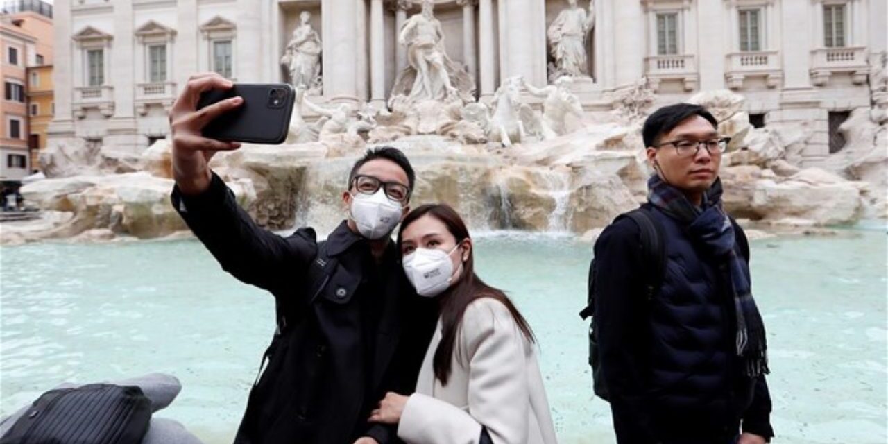 Κορωνοϊός: Δυσοίωνες προβλέψεις για τον τουρισμό – Μείωση τουριστών 1-3% εντός του 2020