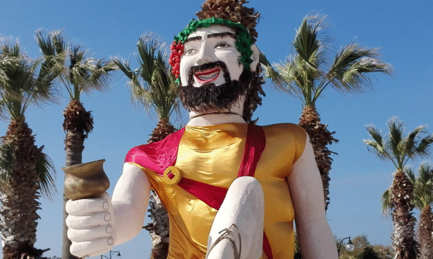 Απόκριες στη Νάξο: Ένα μοναδικό Διονυσιακό καρναβάλι με αιγαιοπελαγίτικη αύρα