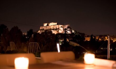 3+1 εστιατόρια της Αθήνας με άκρως ρομαντική ατμόσφαιρα