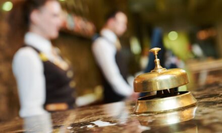 Οδηγίες σε όλες τις τουριστικές μονάδες για τον κορωνοϊό