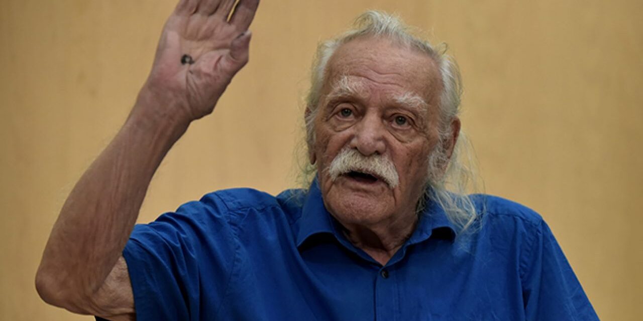 “Έφυγε” από τη ζωή ο Μανώλης Γλέζος