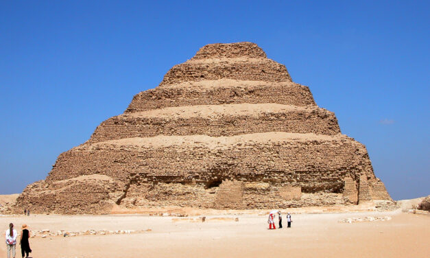 Αίγυπτος: Άνοιξε για το κοινό η αρχαιότερη σωζόμενη πυραμίδα