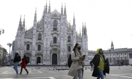 Έρημες πόλεις το Μιλάνο και η Ρώμη – Άδειοι δρόμοι και μνημεία χωρίς κόσμο