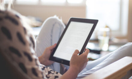 Μένουμε σπίτι και διαβάζουμε βιβλία με ένα κλικ – Εκδοτικοί οίκοι προσφέρουν δωρεάν e-books