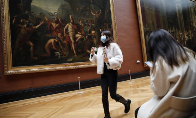 Θέατρα και μουσεία στο έλεος του κορωνοϊού – Τι μέτρα προστασίας ακολουθούν