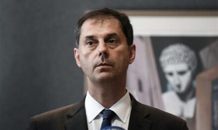 Θεοχάρης: Καταστρώνουμε σχέδιο για το πώς θα ανοίξει ο Τουρισμός