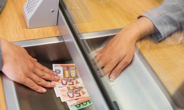 Ποιες συναλλαγές δεν θα γίνονται από σήμερα στις τράπεζες