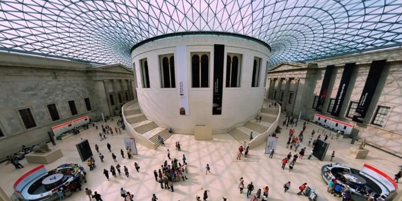 Ξενάγηση από το σπίτι: Περιηγηθείτε εικονικά στα μεγαλύτερα μουσεία του κόσμου