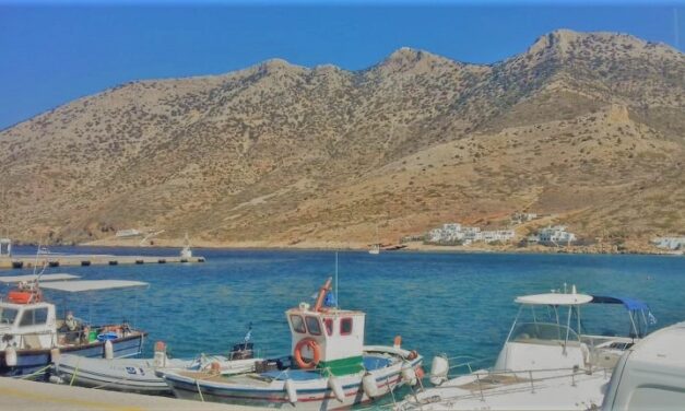 You are the passenger: Tαξιδεύοντας μέσα από τις δικές σας φωτογραφίες