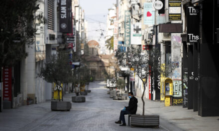 Εικόνες από την έρημη Αθήνα κάνουν τον γύρο του κόσμου – Τι γράφουν τα διεθνή ΜΜΕ