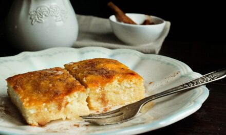Πασχαλινή μελόπιτα με άρωμα… Σίφνου